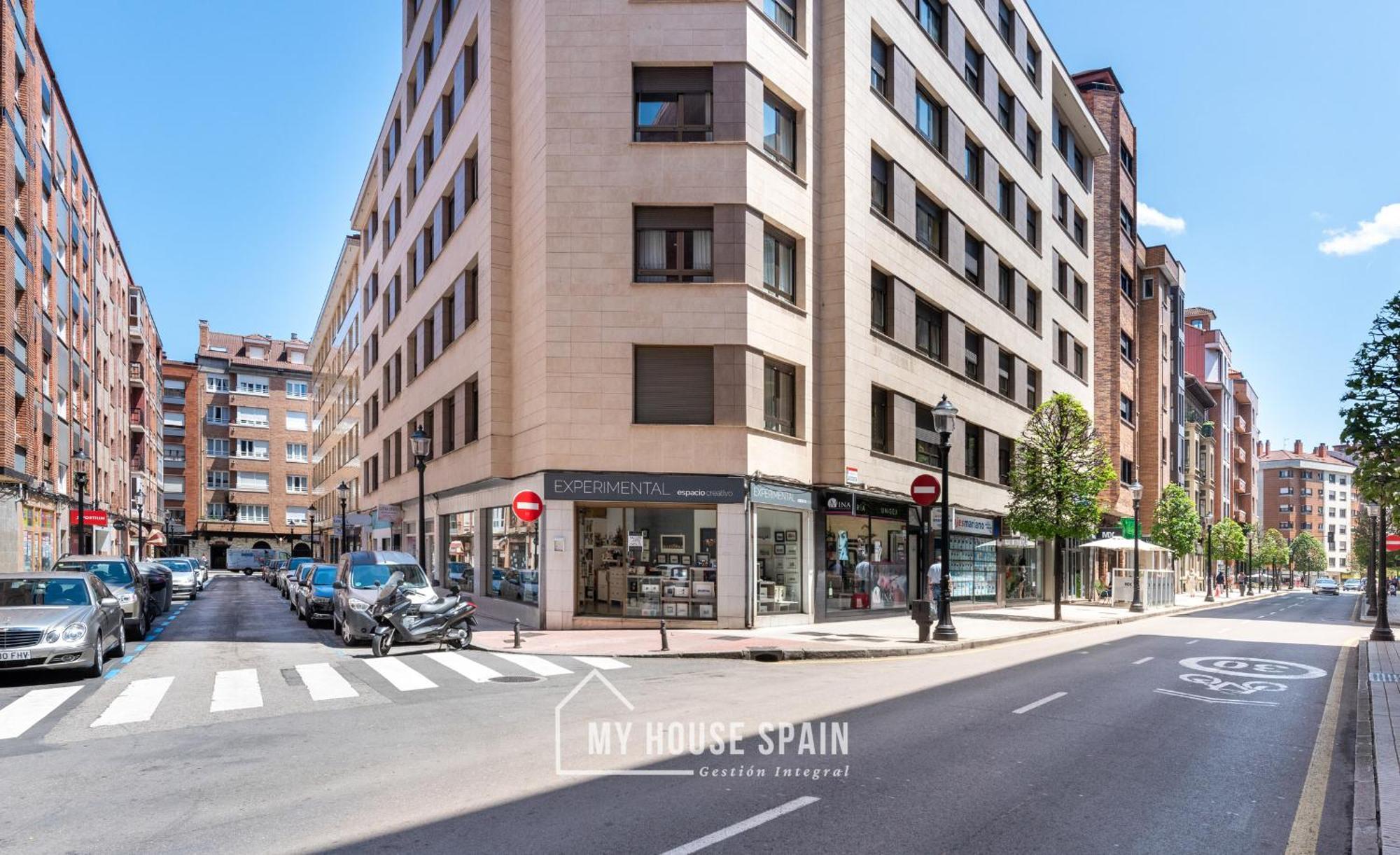Myhousespain - Espacioso Piso Con Parking 기욘 외부 사진
